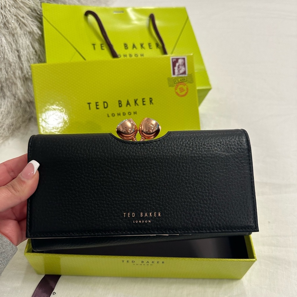 Chic classy Ted baker wallet